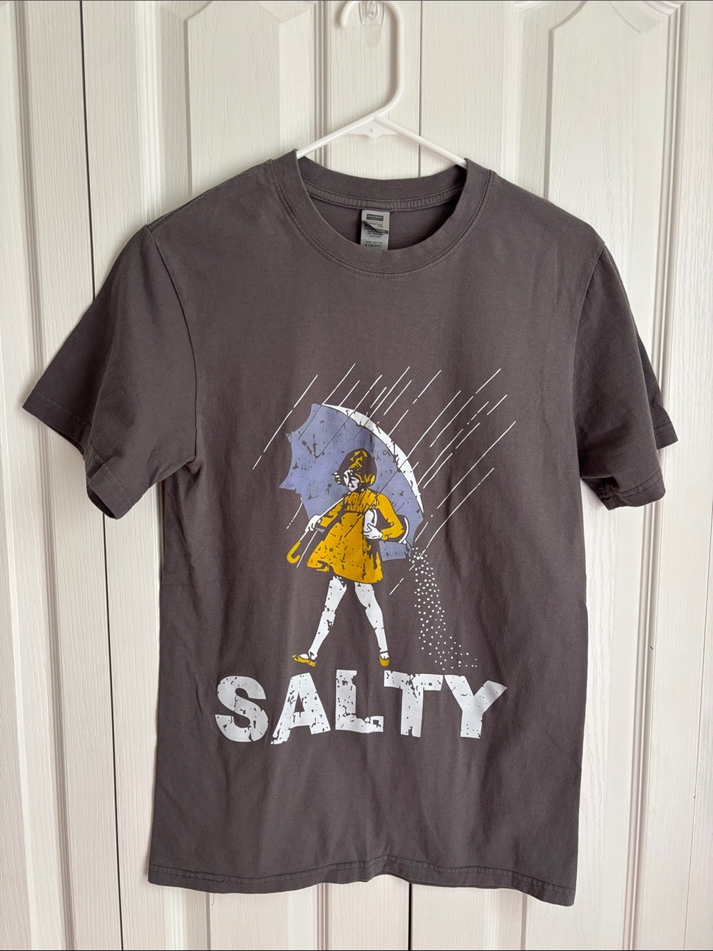 Graphic “Salty” Short Sleeve Tee. Size Small